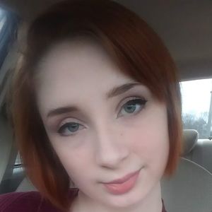 Meet your Posher, Candice